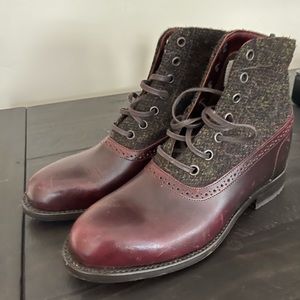 Wolverine 1000 Mile Bordeaux Leather Harris Tweed Boots 5.5 Never Worn